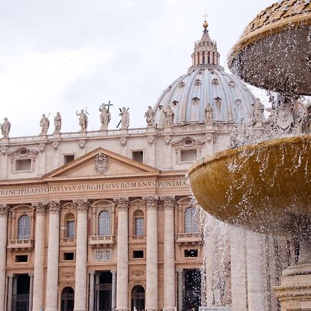 Vatican Rooms Metro Ottaviano Rom Exterior foto
